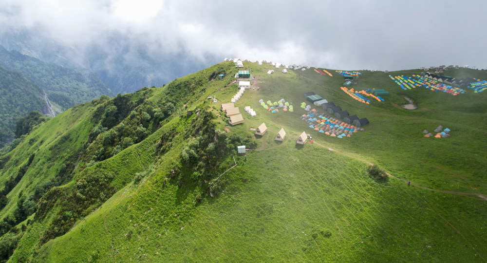 A scenic view of Aba Putoushan Suitang Shike