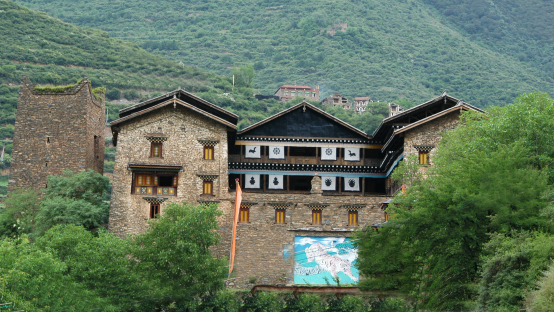 A scenic view of Aba Zhuokeji Tusi Guanzhai