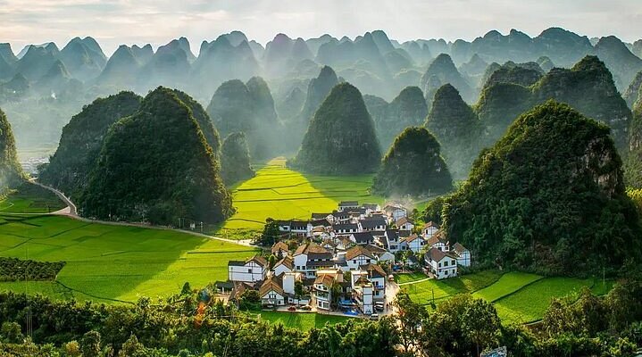 A scenic view of Anshun Wangruofei Guju