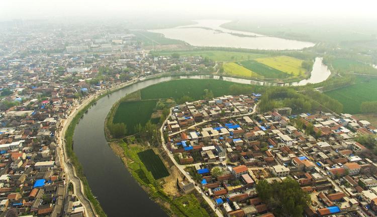 A scenic view of Anyang Huaxianxianweixianzhengfuzaoqijianzhu