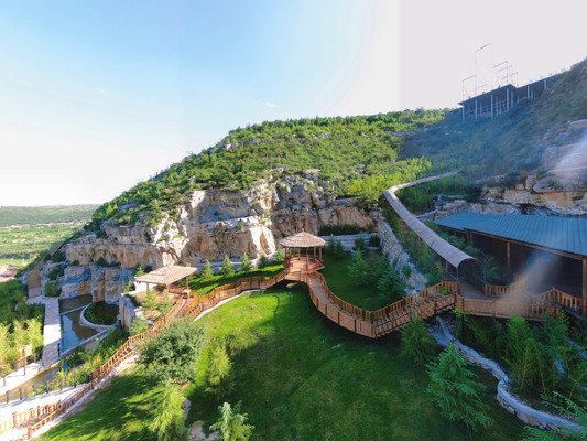 A scenic view of Anyang Yongheqiao
