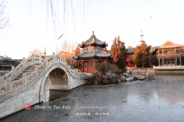 A scenic view of Baoding Ancient Lotus Pond