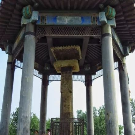 A scenic view of Baoding Yicihui Stone Pillar