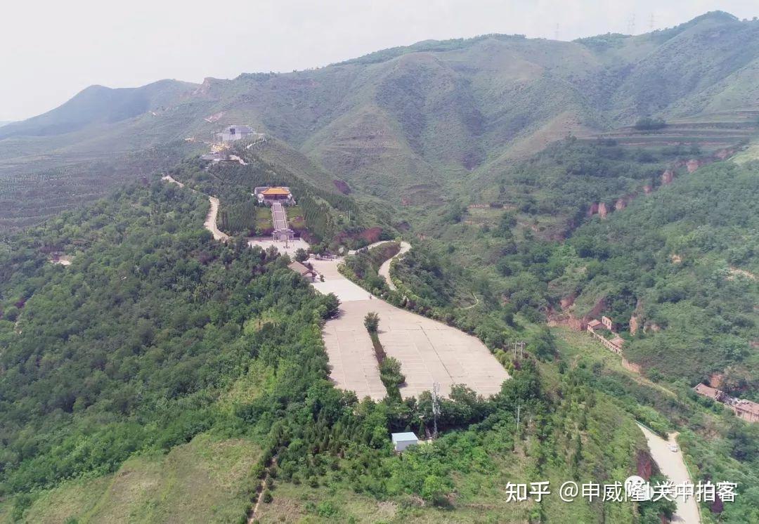 A scenic view of Baoji Fenghuangshan Site