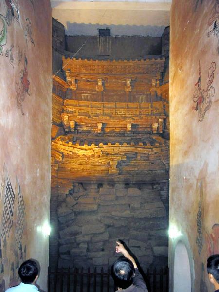 A scenic view of Baoji Li Maozhen Tomb