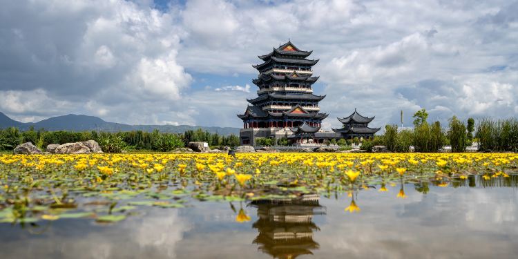 Unveiling Baoshan Guangzunsi: The Ultimate Travel Guide to Yunnan’s Serene Temple Retreat