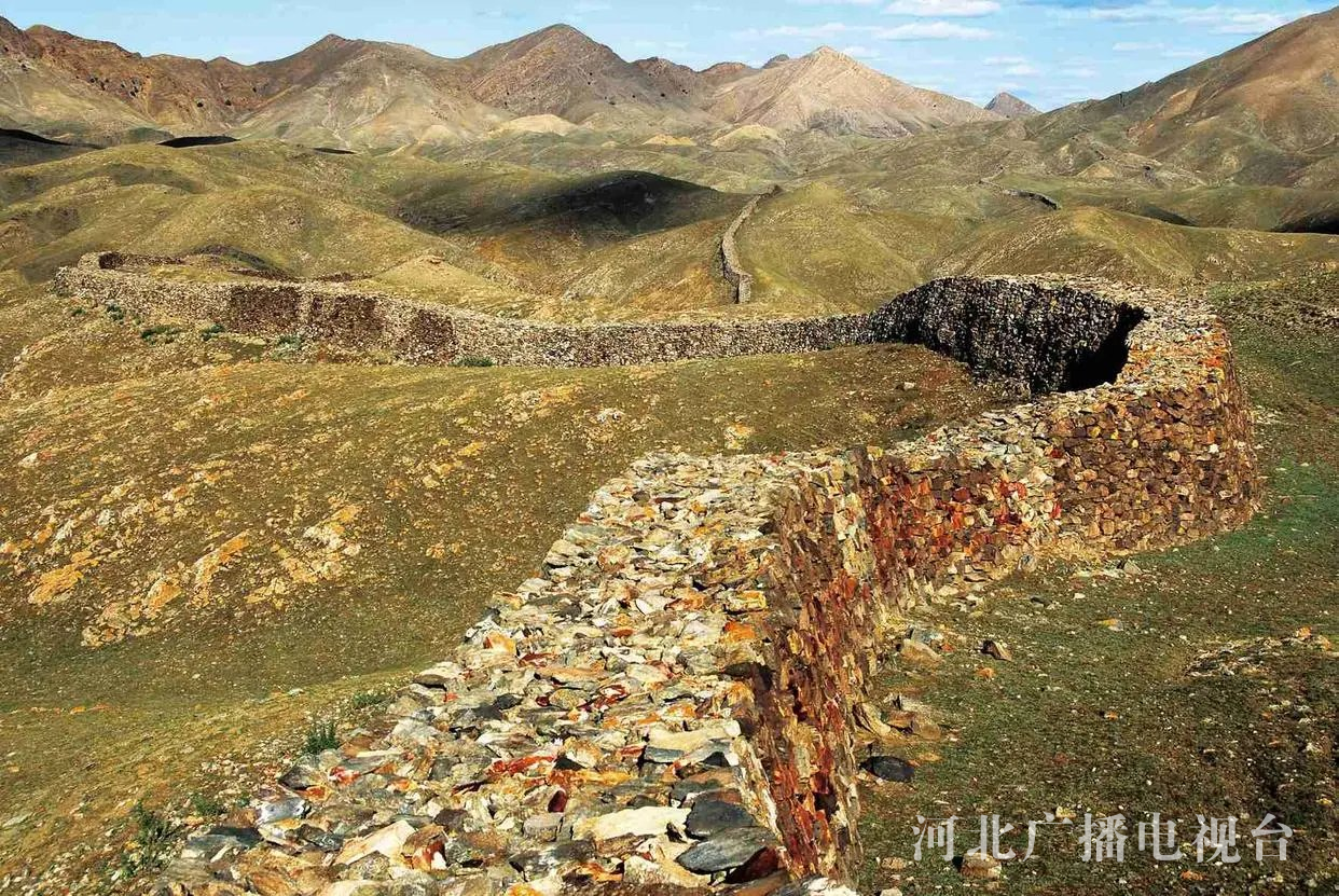 A scenic view of Baotou Guyangqinchangchengyizhi