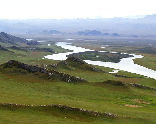 A scenic view of Bayingolin Luobupo Nan Gucheng Yizhi