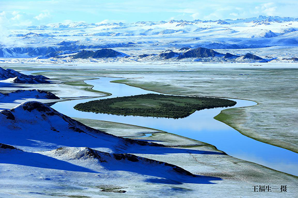 A scenic view of Bayingolin Milan Yizhi