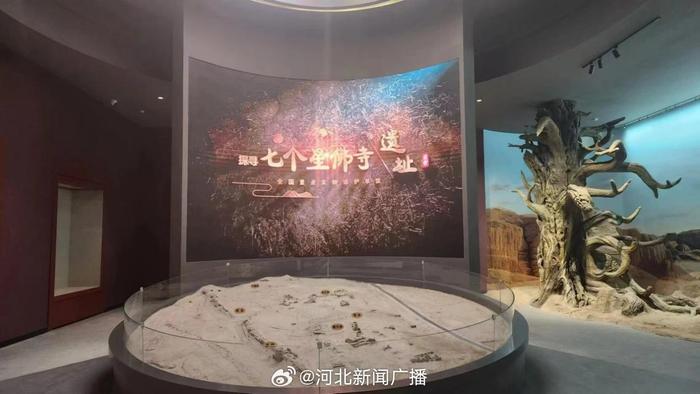 A scenic view of Bayingolin Qigexing Fosi Yizhi