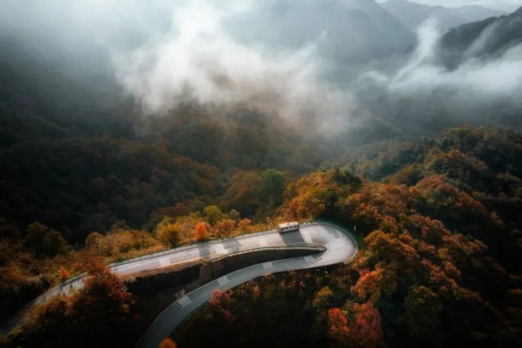 A scenic view of Bazhong Tongjiang Hongjun Shike Biaoyuqun
