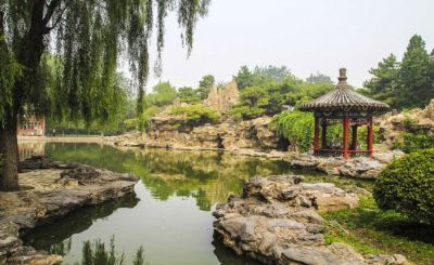 A scenic view of Beijing Chaoyang Yuandadu Chengqiang Yizhi