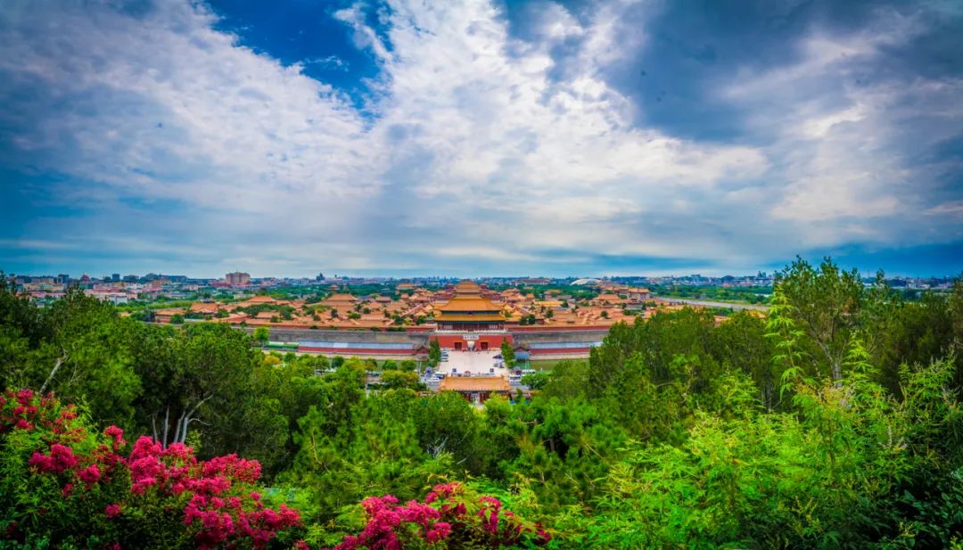 A scenic view of Beijing Dongcheng Ditan