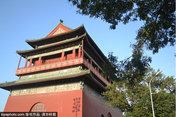 Discovering the Charm of Dongcheng: A Guide to Beijing’s Gulou Zhonglou