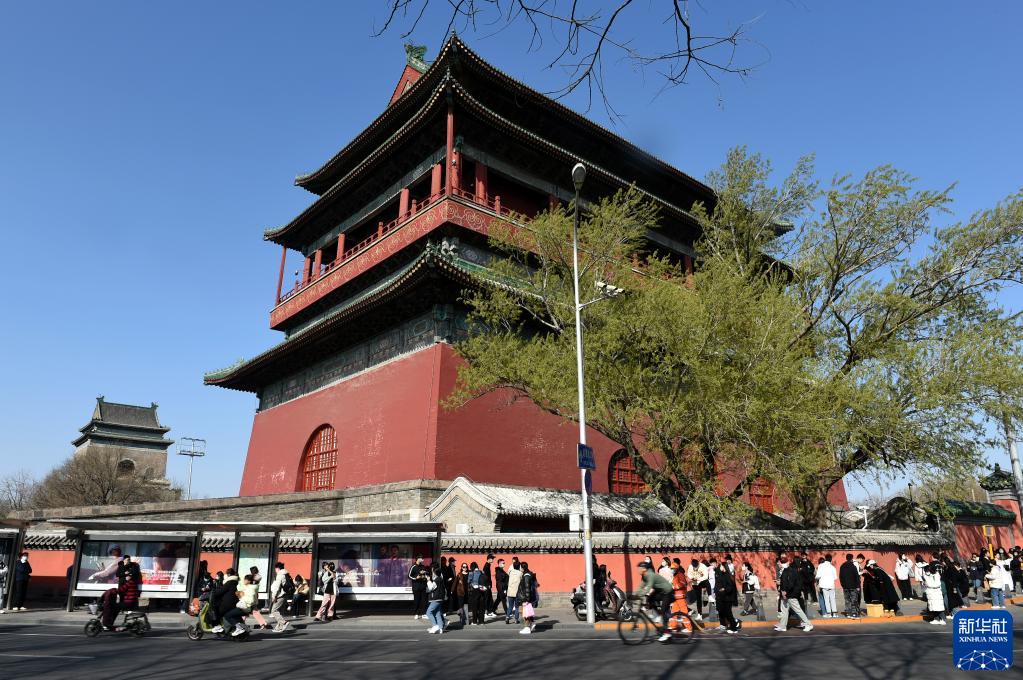 A scenic view of Beijing Dongcheng Gulou Zhonglou