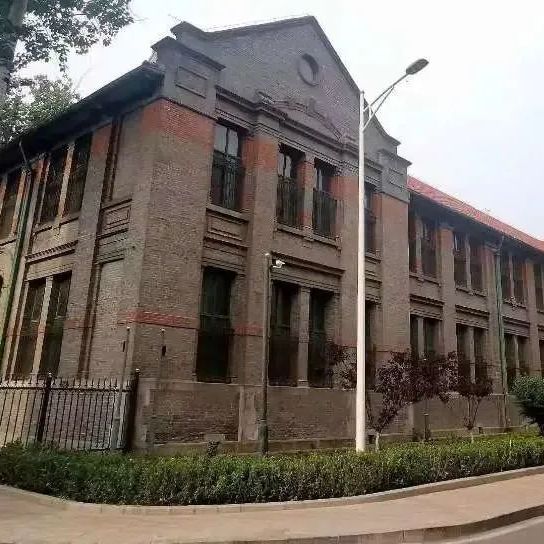 Exploring Dongcheng: Your Ultimate Travel Guide to Jingshi Daxuetang Fenke Daxue Jiuzhi