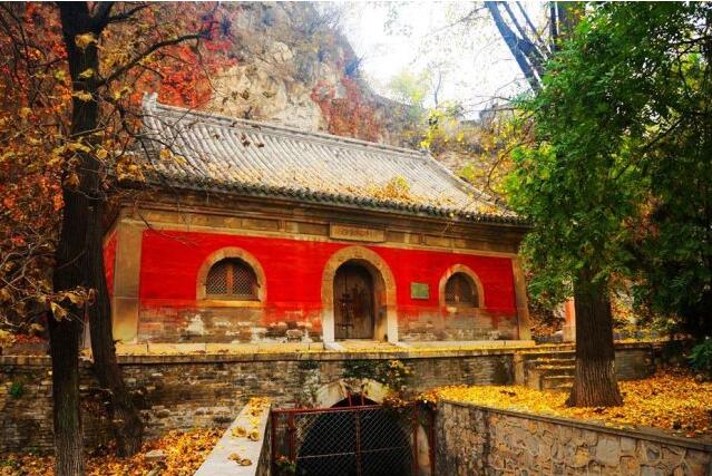 Unveiling the Wonders of Fangshan: A Guide to Wanfotang Kongshuidong Shike Ji Ta