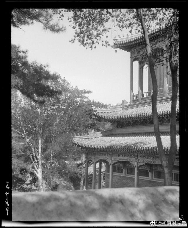 A scenic view of Beijing Mentougou Jietai Si