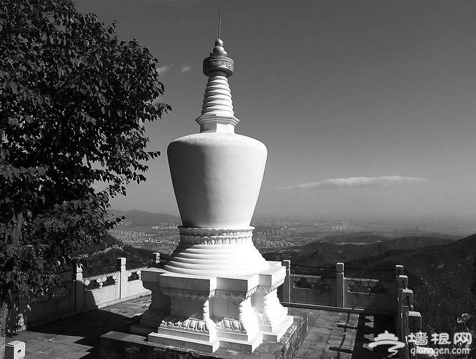 A scenic view of Beijing Mentougou Jietai Si
