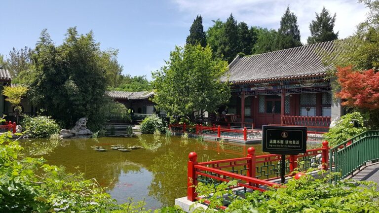 Discover the Hidden Gems of Beijing Xicheng Yuetan: A Traveler’s Guide
