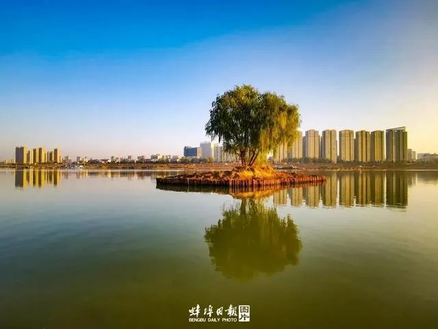 A scenic view of Bengbu Guohe Yiqiao
