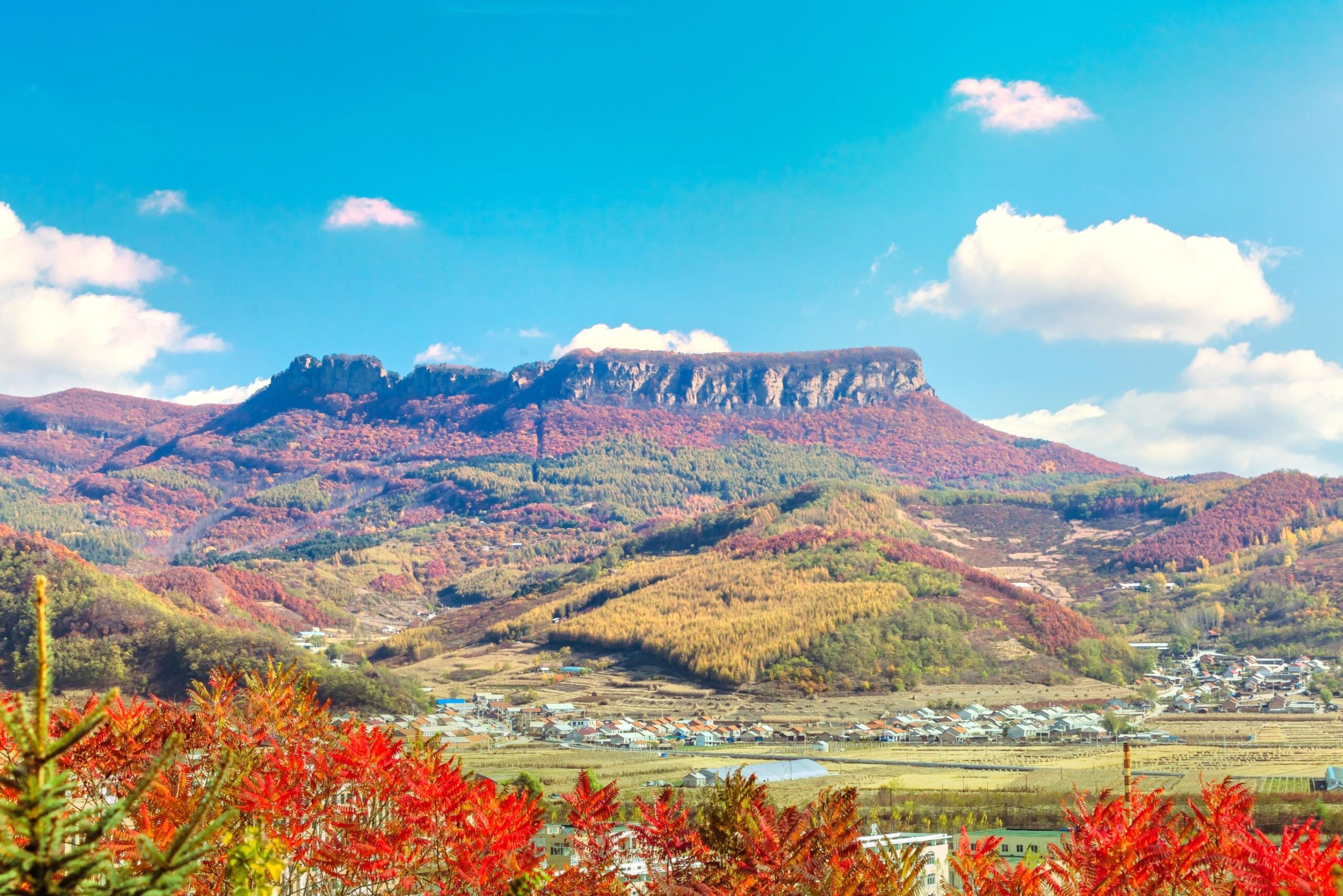 A scenic view of Benxi Wunushan Shancheng