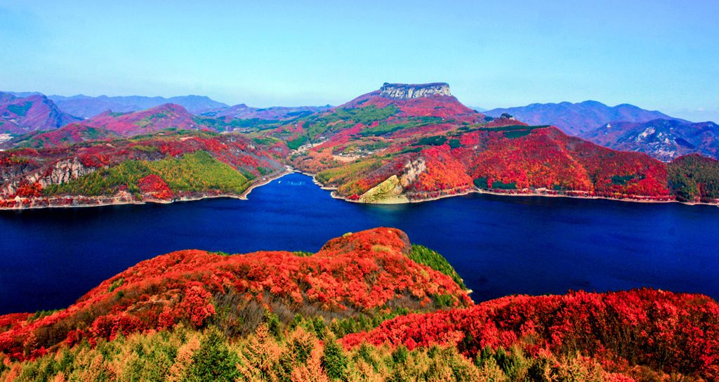 A scenic view of Benxi Yaheliuyu Muqun