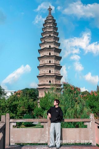 A scenic view of Bozhou Mengcheng Wanfota