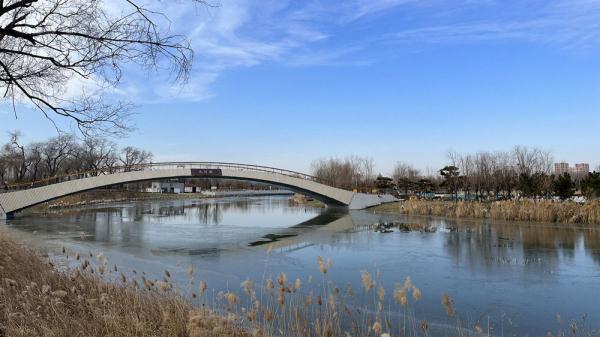 A scenic view of Cangzhou Dengying Bridge