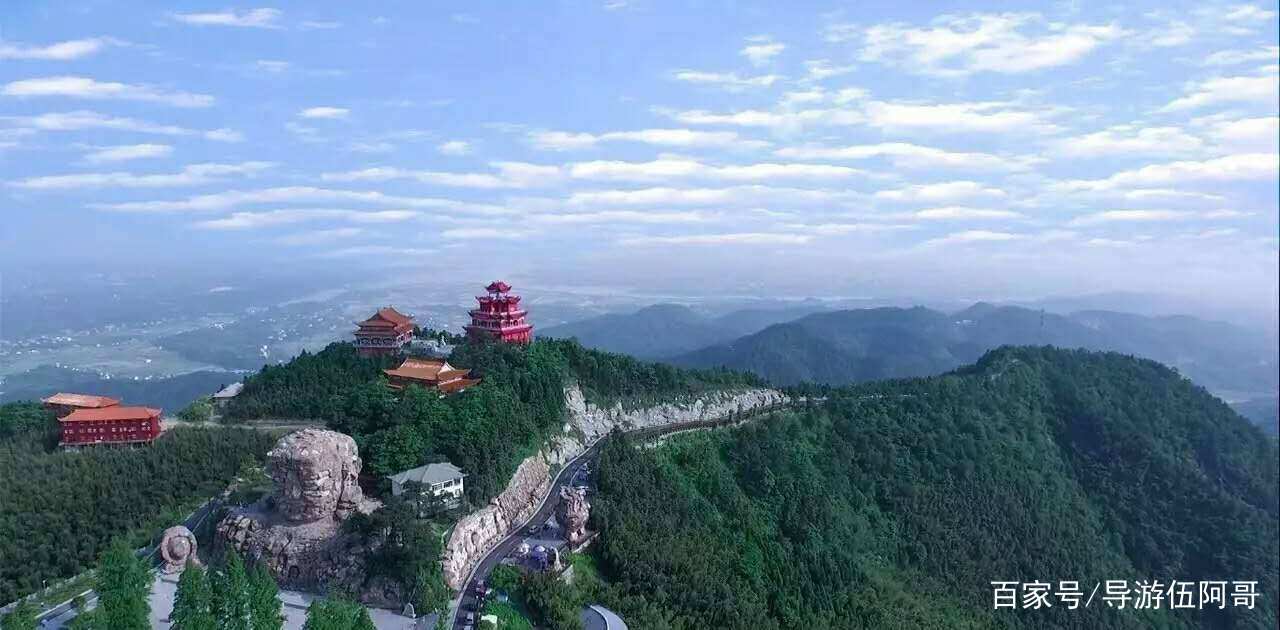 A scenic view of Changde Huawasi Ta