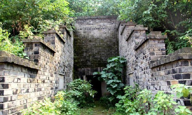 A scenic view of Changde Nanchanwan Jinmuqun