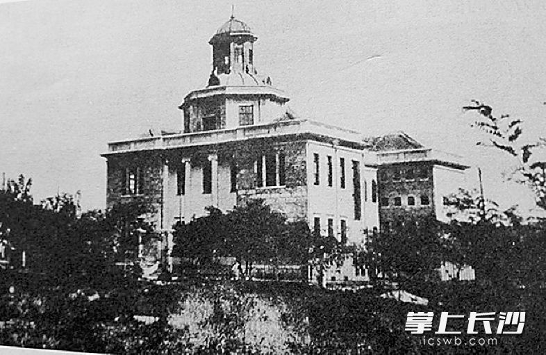 A scenic view of Changsha Hunan Daxue Zaoqi Jianzhuqun