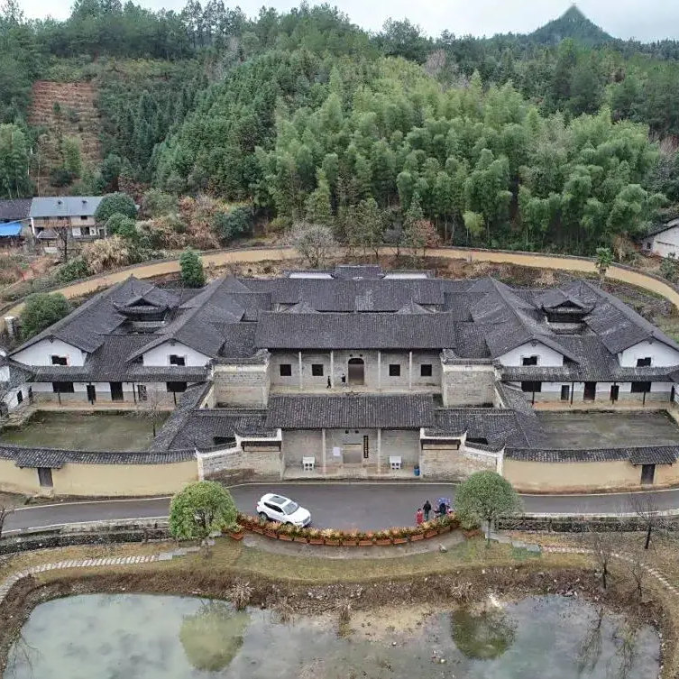 A scenic view of Changsha Hunan Sheng Suweiai Zhengfu Jiuzhi