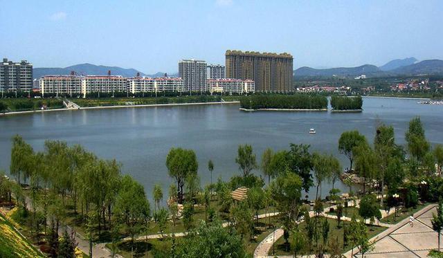 A scenic view of Changzhi Xiangyuan Yonghui Bridge