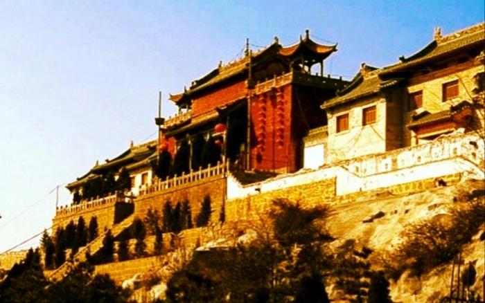 A scenic view of Changzhi Xiangyuan Zhaoze Wang Temple