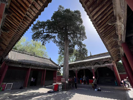 A scenic view of Changzhi Xiqing Bei Dayu Temple