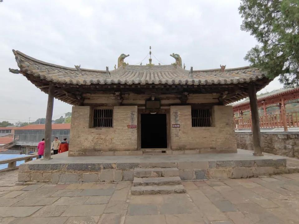 A scenic view of Changzhi Zhaoze Wang Miao