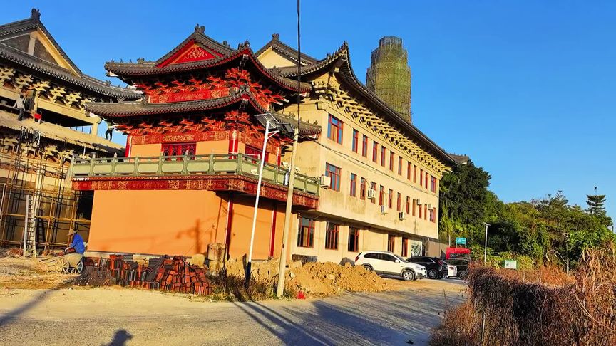 A scenic view of Chaoyang Balengguan Ta