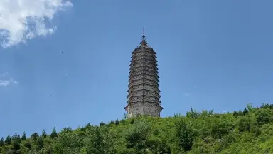 A scenic view of Chaoyang Huanghuatan Ta