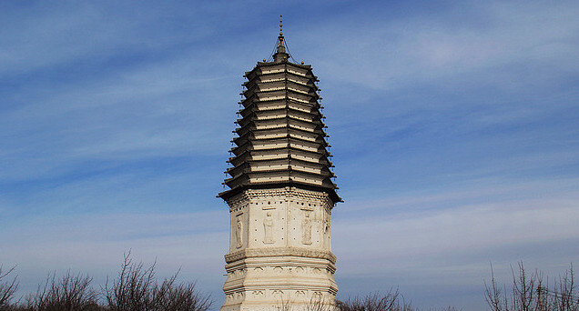 Discover the Charm of Chaoyang Huanghuatan Ta: Top Tips for Visitors in Liaoning