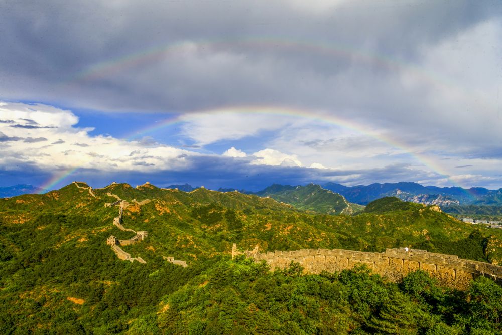 A scenic view of Chengde Fujianggou Site