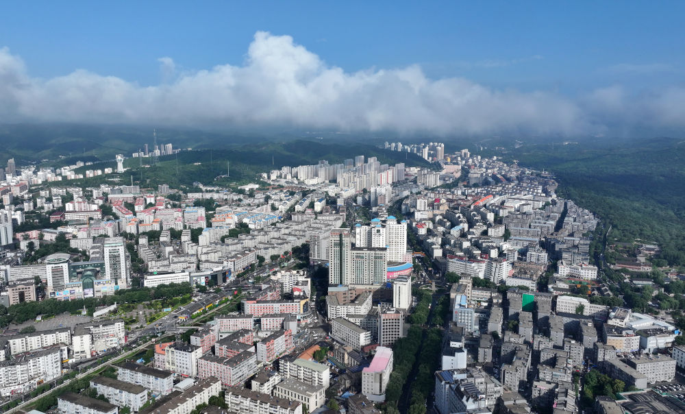 A scenic view of Chengde Huazidong Site