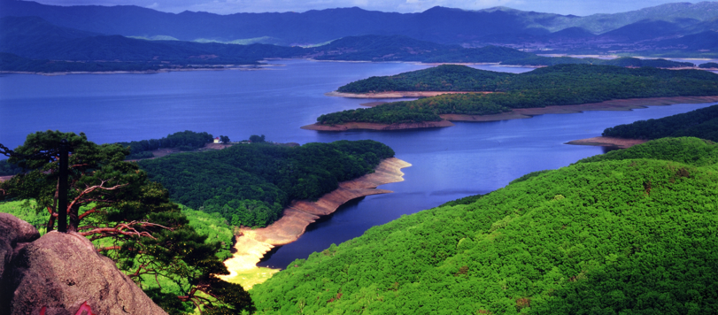 A scenic view of Chengde Huazidong Site