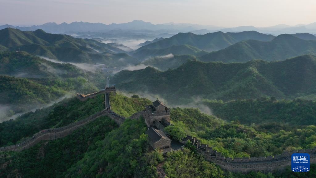A scenic view of Chengde Jinshanling Great Wall