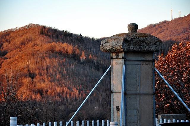 A scenic view of Chengde Mulan Weichang Imperial Steles And Cliffs