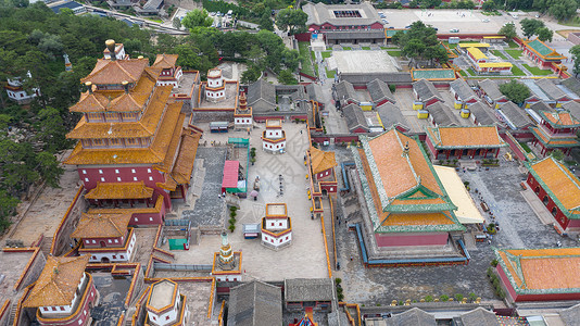 A scenic view of Chengde Puning Temple