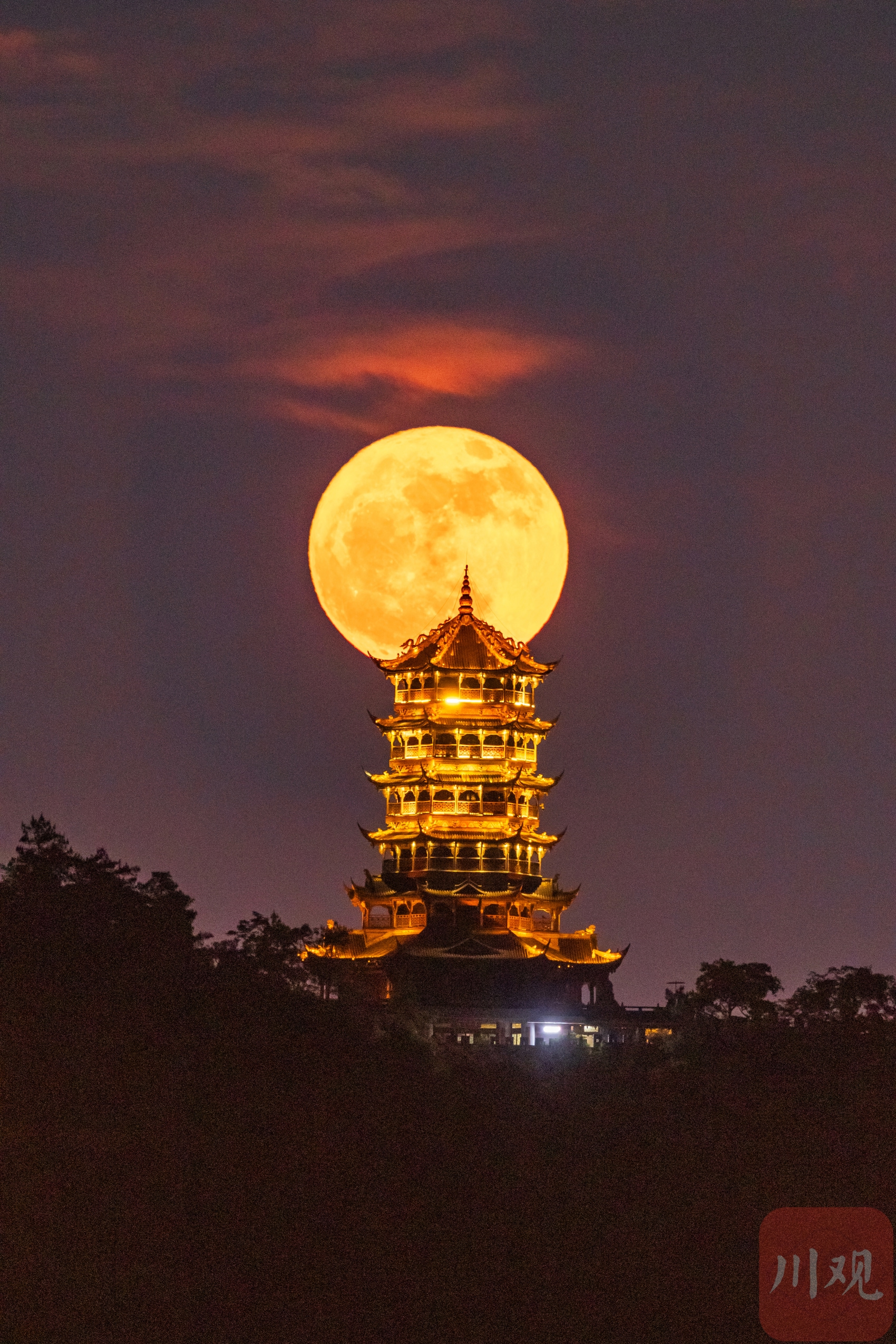 A scenic view of Chengdu Kuiguangta