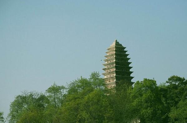 A scenic view of Chengdu Pengzhou Fota