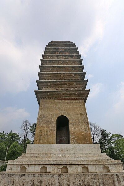 A scenic view of Chengdu Pengzhou Fota