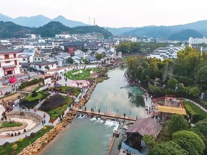 A Traveler’s Guide to Chenzhou Xiangnan Qiyi Jiuzhiqun: Nature, Culture, and Adventure